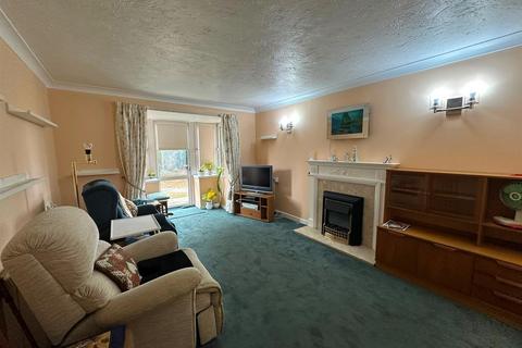 2 bedroom retirement property for sale, Violet Hill Road, Stowmarket IP14