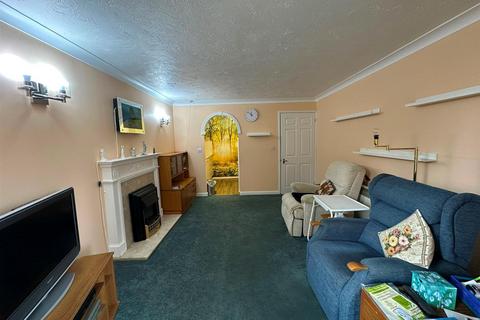 2 bedroom retirement property for sale, Violet Hill Road, Stowmarket IP14