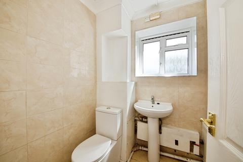 undefined, Leyburn Road, ROMFORD, Essex, RM3