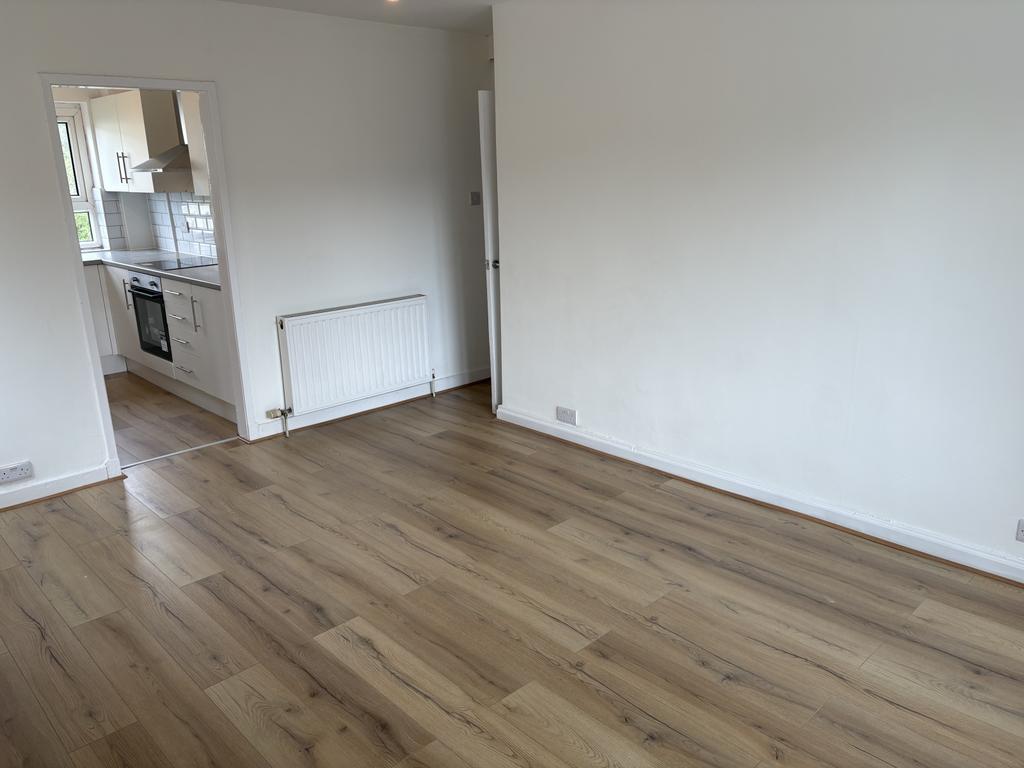 Apartment in Paisley - View 4