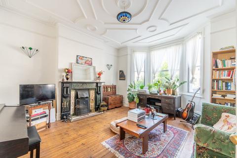 2 bedroom flat for sale, Furness Road, Kensal Green, London, NW10