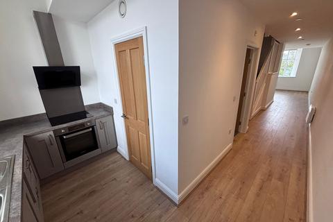 undefined, Gladstone Terrace, Gateshead, NE8 4