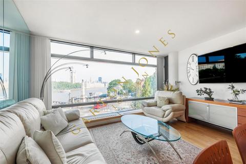 2 bedroom apartment to rent, Parliament View, 1 Albert Embankment, Vauxhall, London, SE1