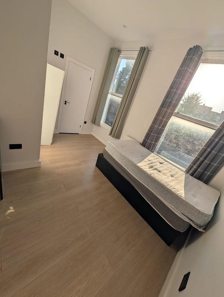 House in London - More