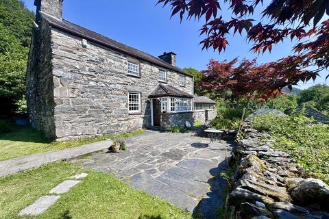 4 bedroom detached house for sale, Dolwyddelan