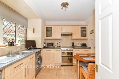 Marjorams Avenue, Loughton IG10