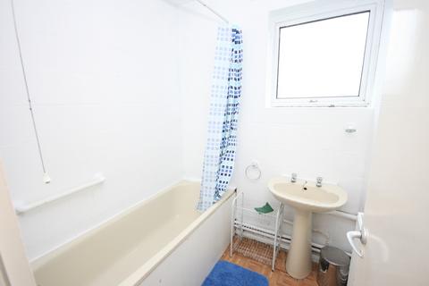 3 bedroom flat for sale, 4, Copenhagen Place, E14