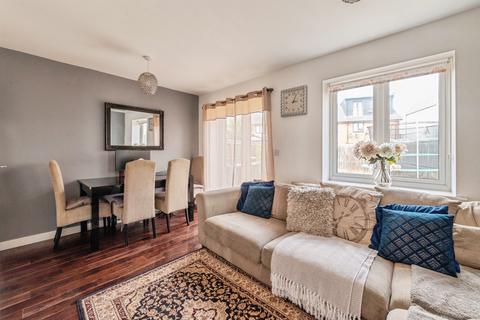 2 bedroom semi-detached house for sale, Barnmead Meadow, Grays