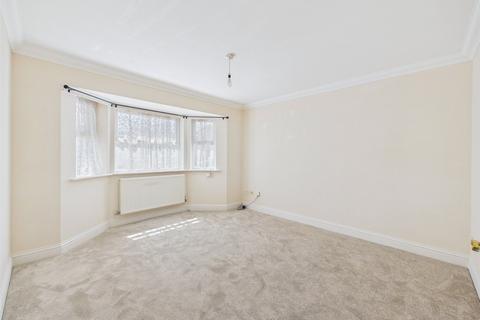 3 bedroom terraced house to rent, Bellclose Road, West Drayton UB7