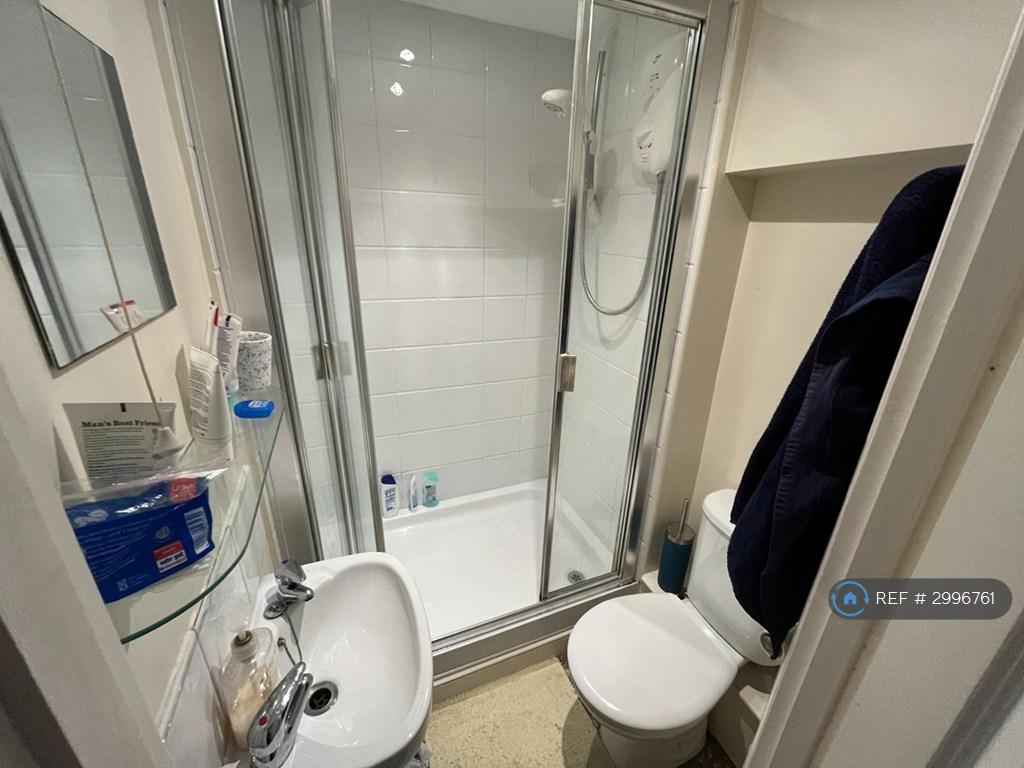 Apartment in Bristol, City of Bristol - View 4