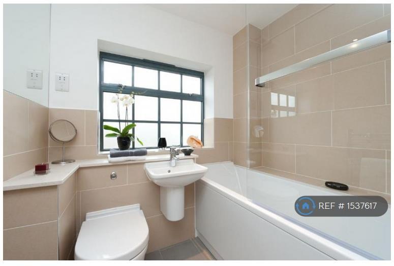 Apartment in London - View 2