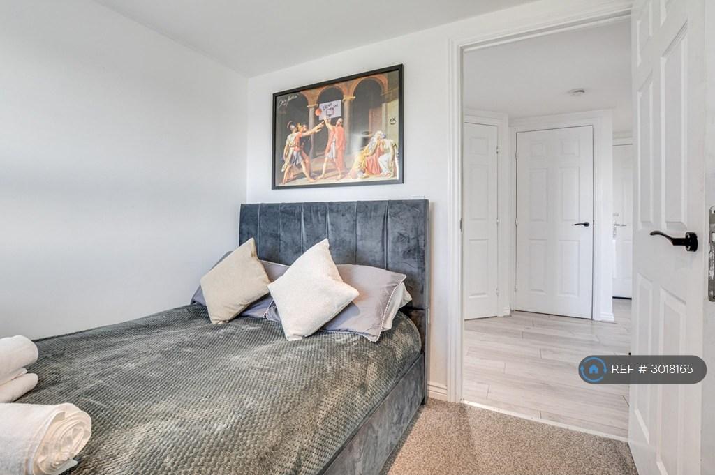 Apartment in Salford - View 2
