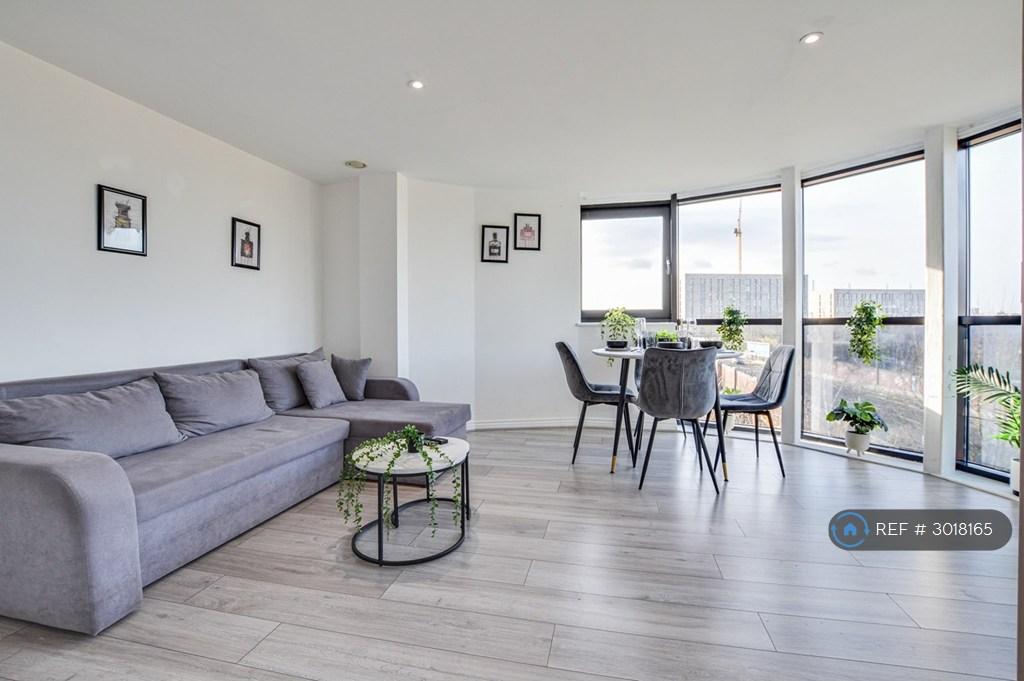 Apartment in Salford - More