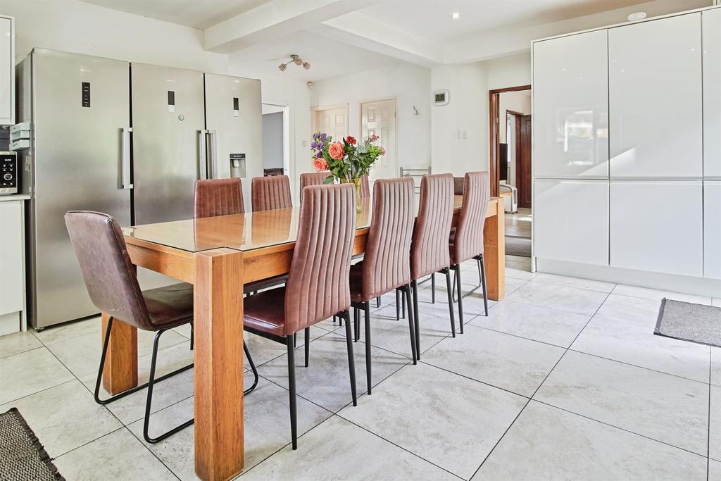 House in Birmingham, West Midlands - View 5