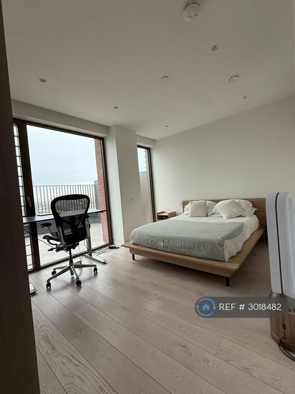 Apartment in London - View 2