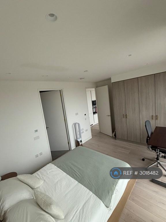 Apartment in London - View 3