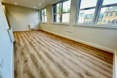 2 bedroom flat to rent, Richmond House, 23-31 Richmond Hill, Bournemouth, Dorset, BH2