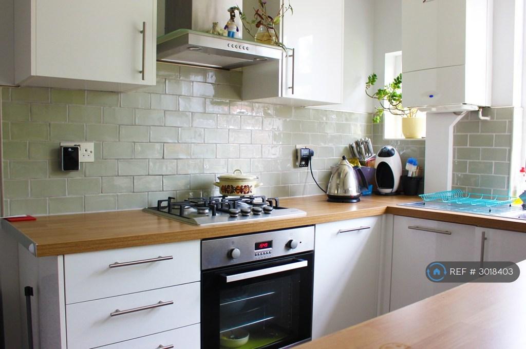 Apartment in London - View 2