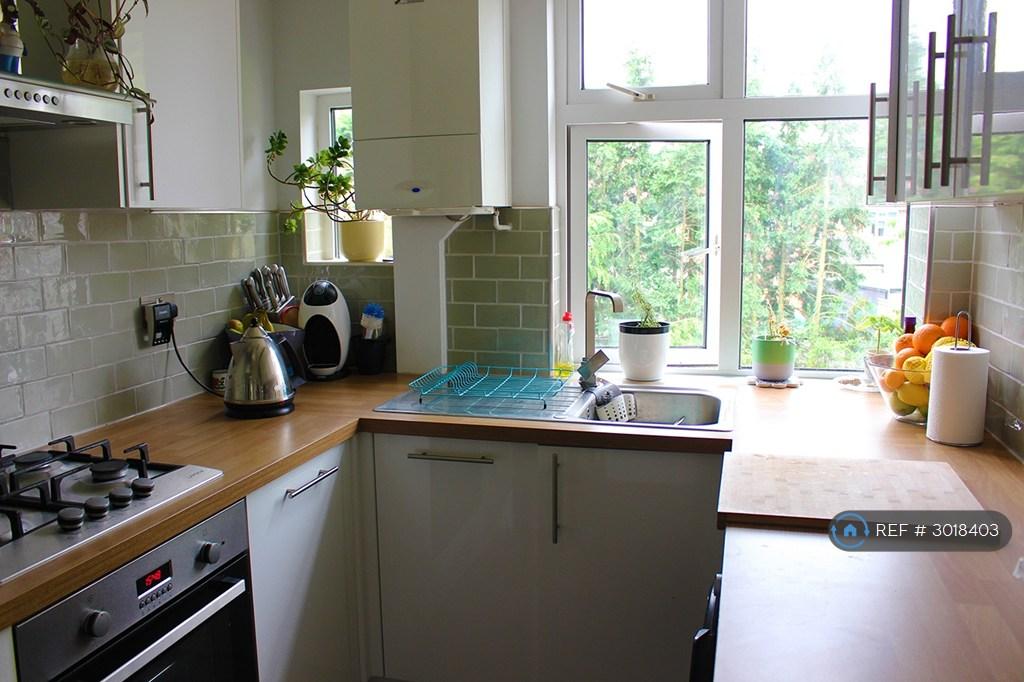 Apartment in London - View 3