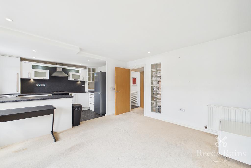 Apartment in Liverpool - View 3