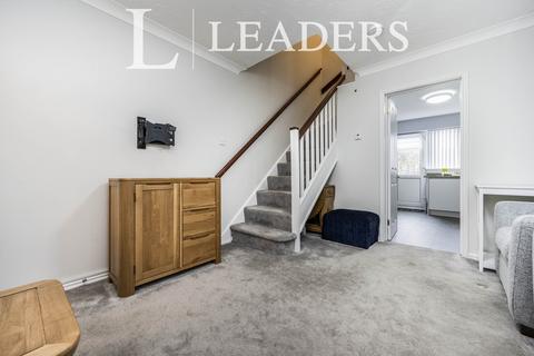 2 bedroom house to rent, Leafield, Luton, Bedfordshire, LU3
