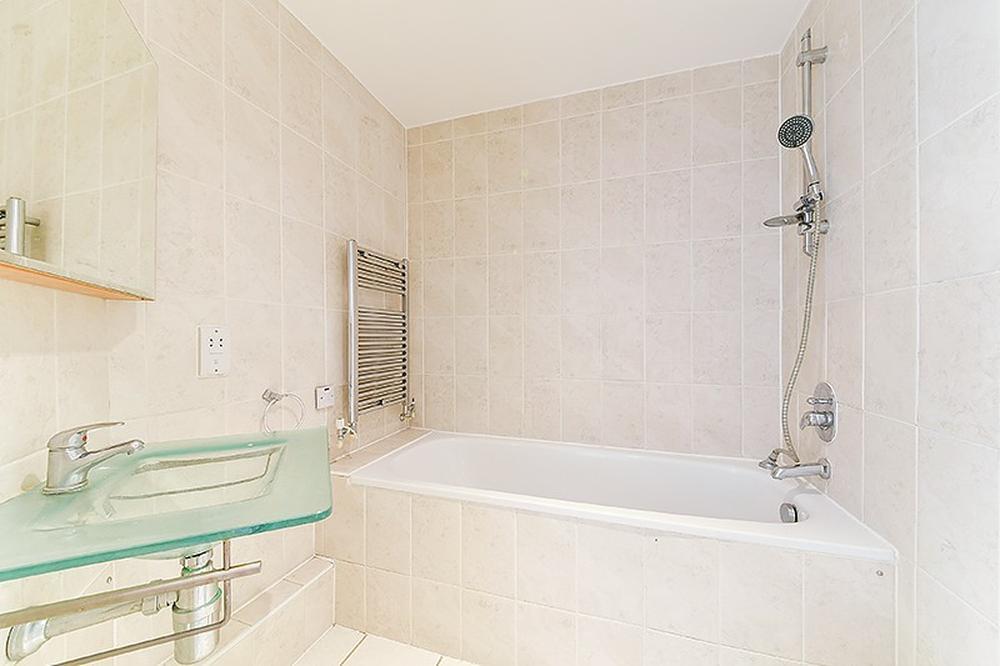 Apartment in London, St. John's Wood - View 5