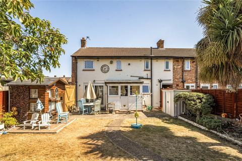 3 bedroom end of terrace house for sale, Great Benty, West Drayton
