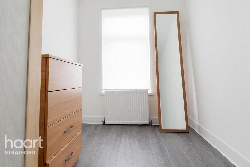 Apartment in LONDON - View 2