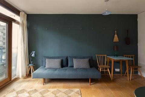 1 bedroom flat for sale, Barbican, London