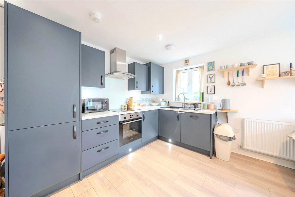 House in Leeds - View 2