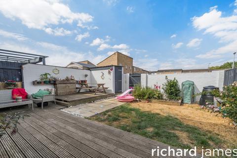 3 bedroom terraced house for sale, Stamford Close, Toothill, Swindon, SN5