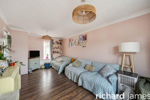 3 bedroom terraced house for sale, Stamford Close, Toothill, Swindon, SN5