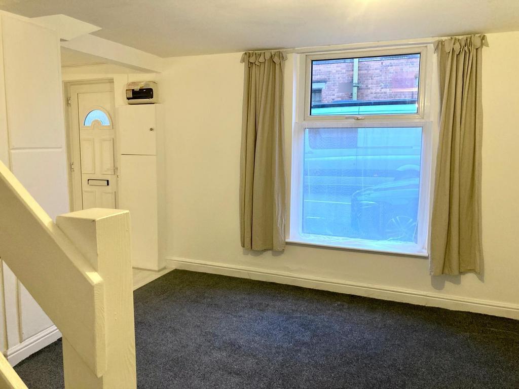 House in Nottingham - View 3
