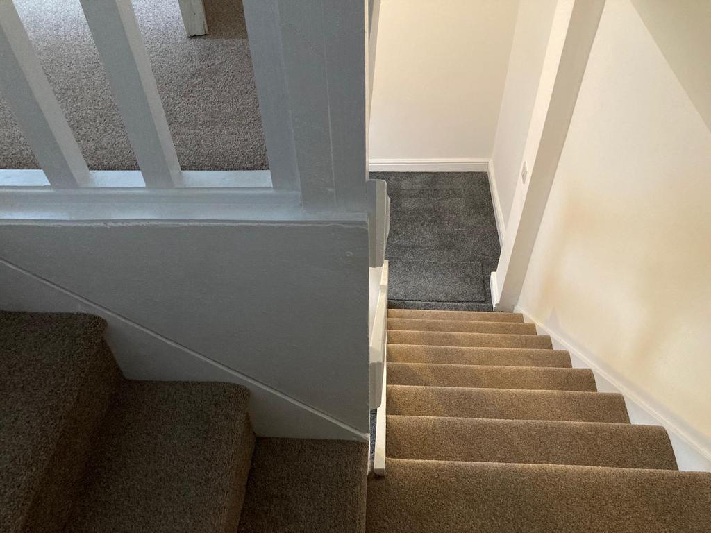 House in Nottingham - View 5