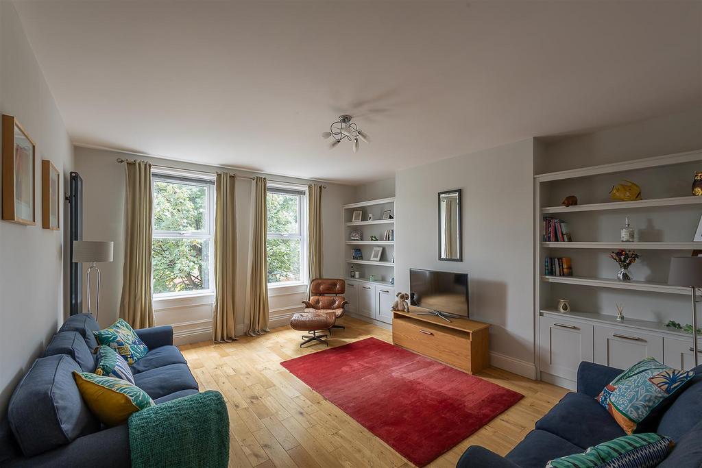Apartment in Newcastle upon Tyne, Tyne and Wear - View 2