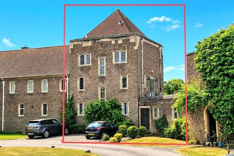 4 bedroom end of terrace house for sale, Little Horwood Manor, Milton Keynes MK17