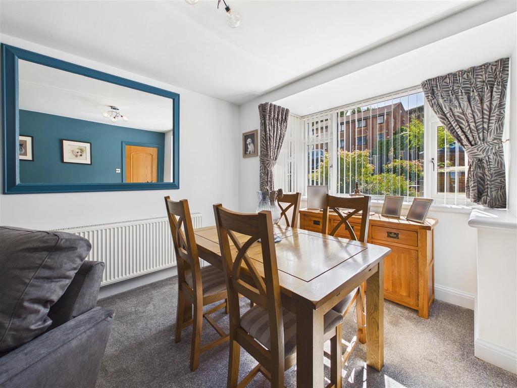 House in Dronfield - View 5