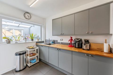 3 bedroom semi-detached bungalow for sale, Park Road, Airmyn, Goole
