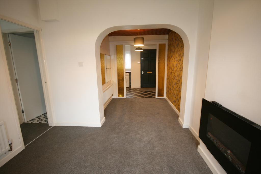 Apartment in Manchester - View 5