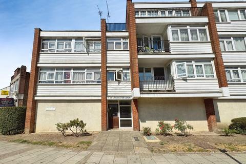 Studio for sale, Whitchurch Lane, Edgware, HA8