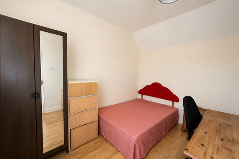 4 bedroom house to rent, Humber Avenue, Coventry, CV1