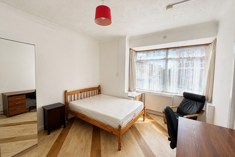 4 bedroom house to rent, Humber Avenue, Coventry, CV1