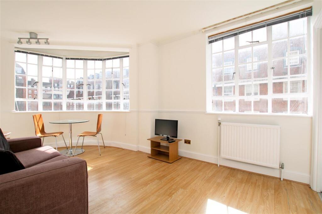 House in London - View 3