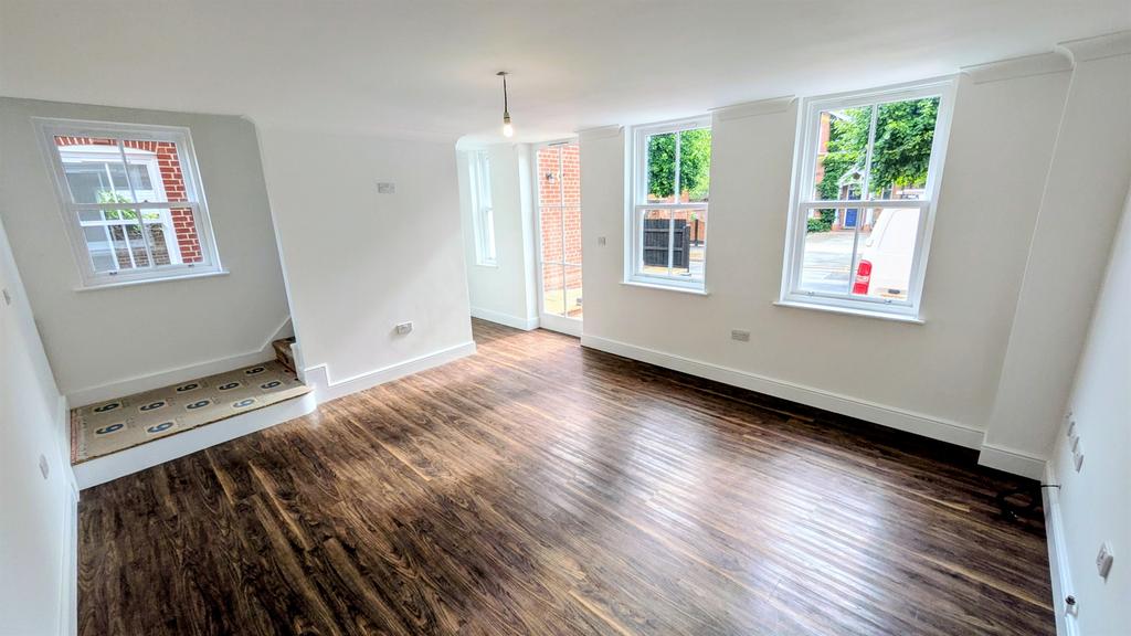 House in Braintree - View 4