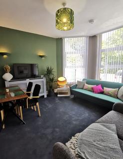 2 bedroom apartment to rent, 2 Irlam Road, Urmston, M41