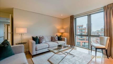 Apartment in UK - View 3