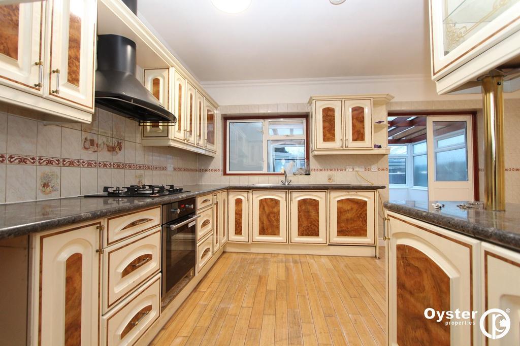 House in Harrow - View 2