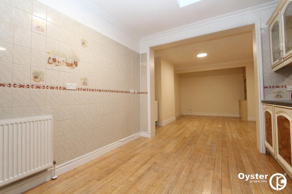 House in Harrow - View 4