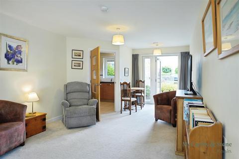 1 bedroom apartment for sale, 2 Lyle Court, 25 Barnton Grove, Edinburgh