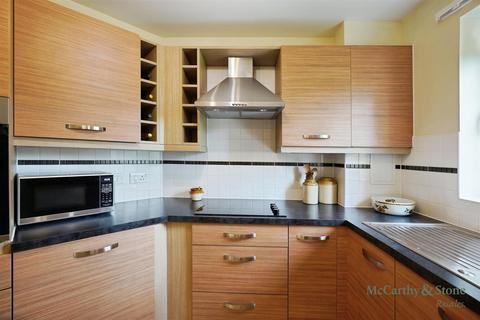 1 bedroom apartment for sale, 2 Lyle Court, 25 Barnton Grove, Edinburgh